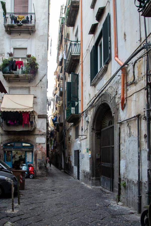 Appartement Domus Anticaglia By Domusextra à Naples Extérieur photo